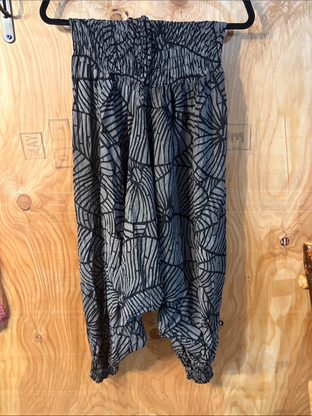 Women's Smocked Waist Black & Gray Patterned Harem Pants/smocked Romper 2ways!